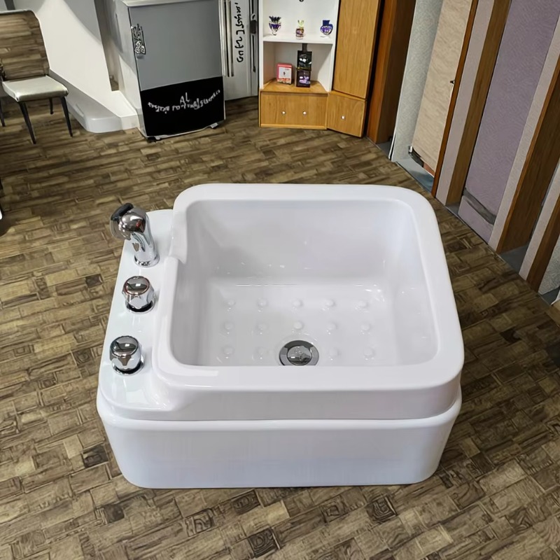 Spa & Wellness Komplex Bristol Royal * * * * - Hurtowy elektryczny przenośny basen do relaksacyjnego